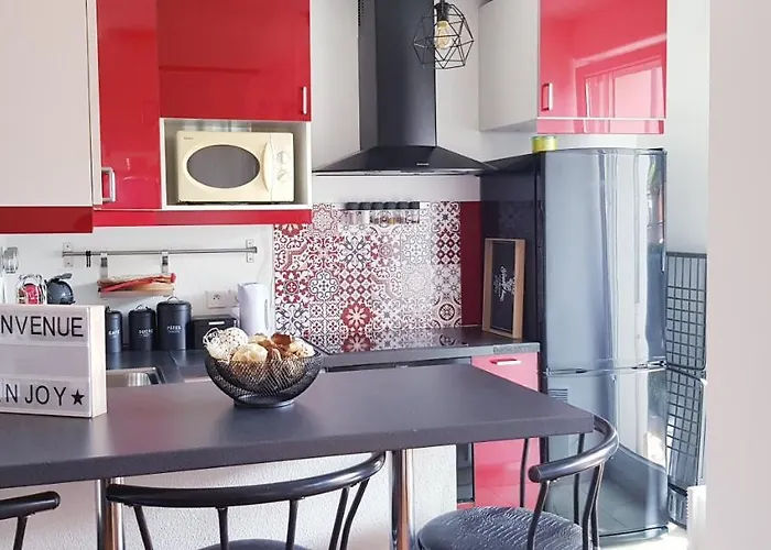 Chez Damien Κολμάρ